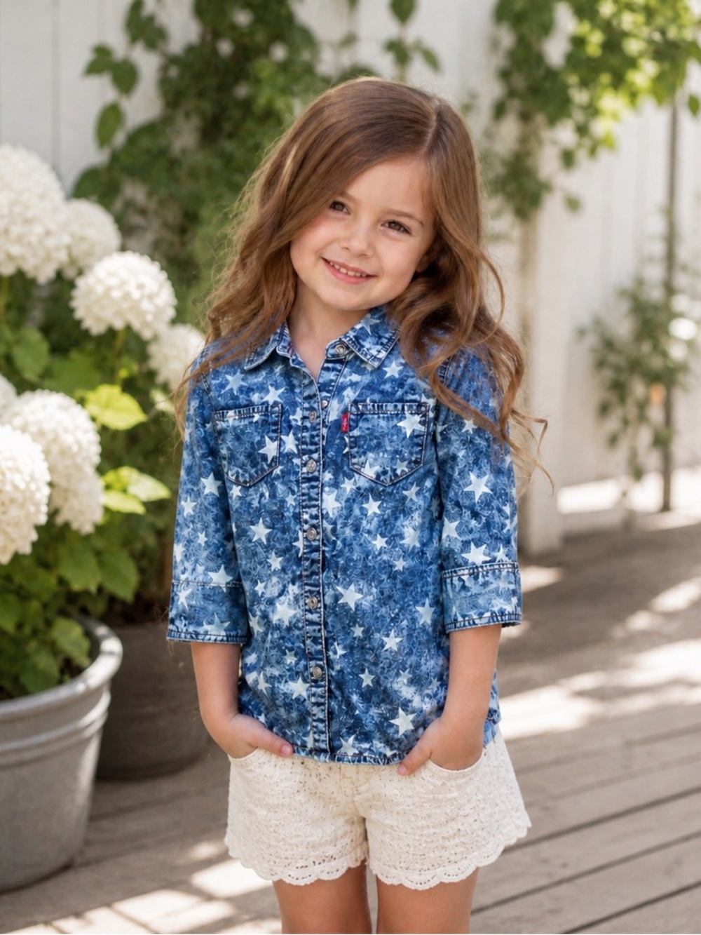 Levi's Blue Star-Print Acid Wash Denim Shirt size 5-6 kids